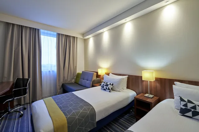 غرفة قياسية بسريرين منفصلين، Holiday Inn Express Strasbourg Centre 3/10