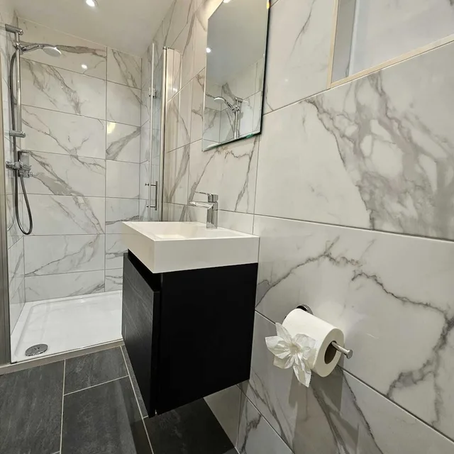 Semi Basement, Family, Single Bed, 2 Double Beds، George 8/8