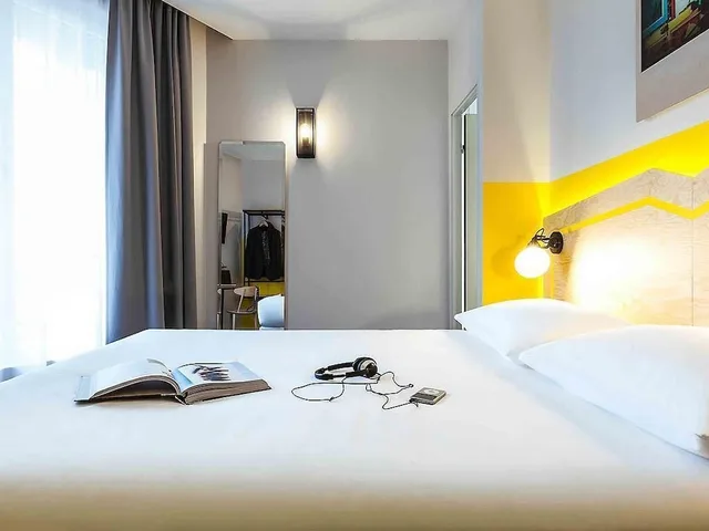 غرفة قياسية بسريرين منفصلين مع أريكة، Ibis Styles Paris Nation Porte de Montreuil 1/10