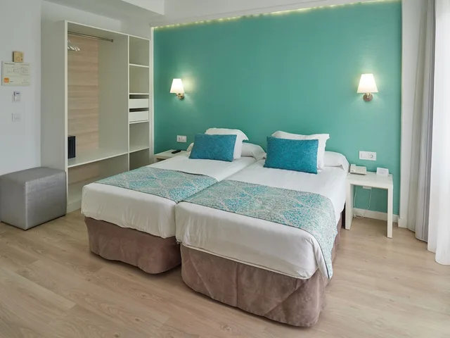 غرفة بشرفة مفردة بسرير مزدوج، BQ Apolo Hotel 4/10