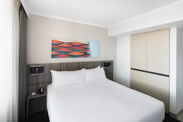 غرفة ديلوكس بسرير كوين، Mercure Sydney Bankstown 4/10