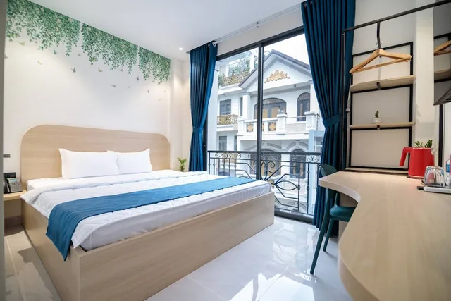 Deluxe, Single, Queen Bed, Bin Bin Hotel 16 - Near Bui Vien Walking Street 4/10