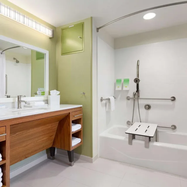 استوديو بسريرين كوين مع أريكة لذوي الإعاقة، Home2 Suites By Hilton Champaign / Urbana Il 5/6