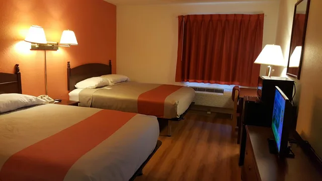 غرفة رباعية، Motel6 Saukville, WI 4/10