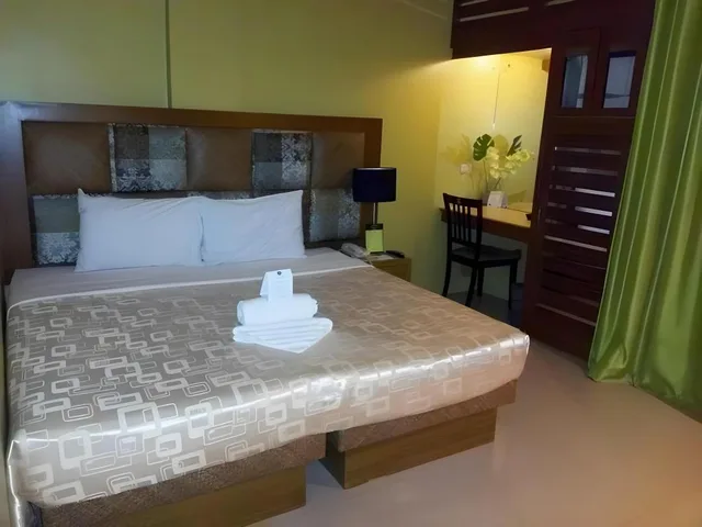 Urban, Suite, King Bed، Urban Manor Hotel 2/5