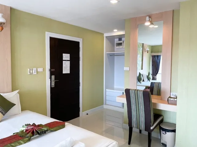 غرفة ثلاثية بثلاثة أسرّة، Family Hotel 1/2