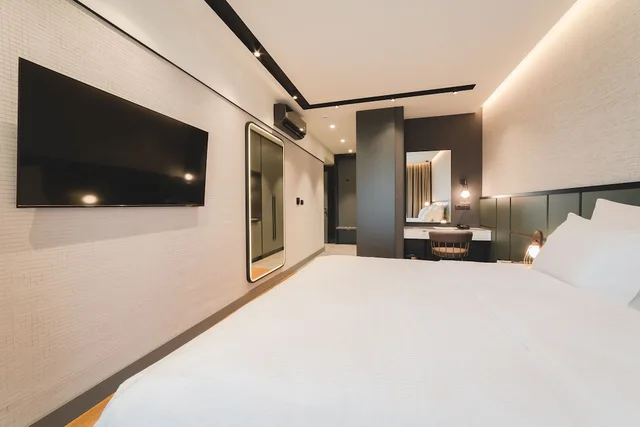 غرفة قياسية بسريرين منفصلين، Signum Hotel 1/3