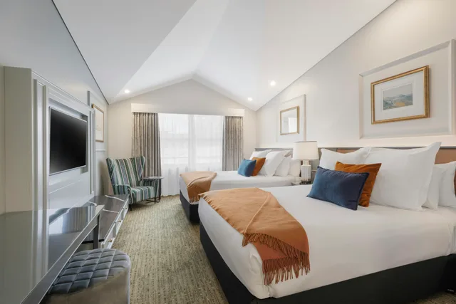 غرفة سوبيريور بسريرين كوين، Millennium Hotel Queenstown 1/7