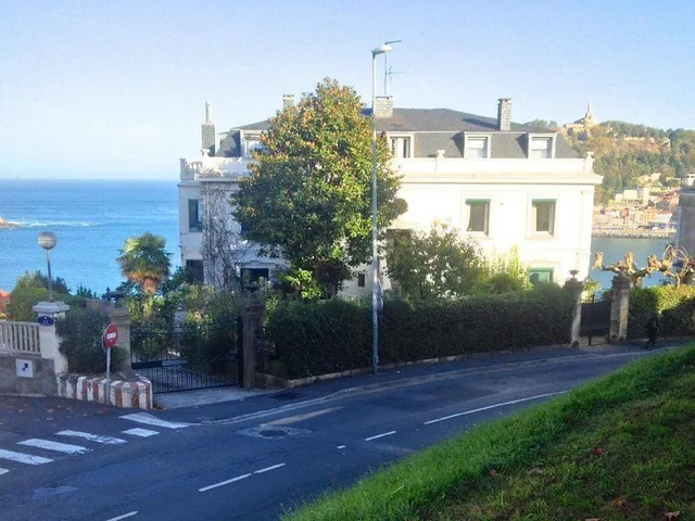 Room, Double Bed, Ocean View, Far Out Inn 1/1
