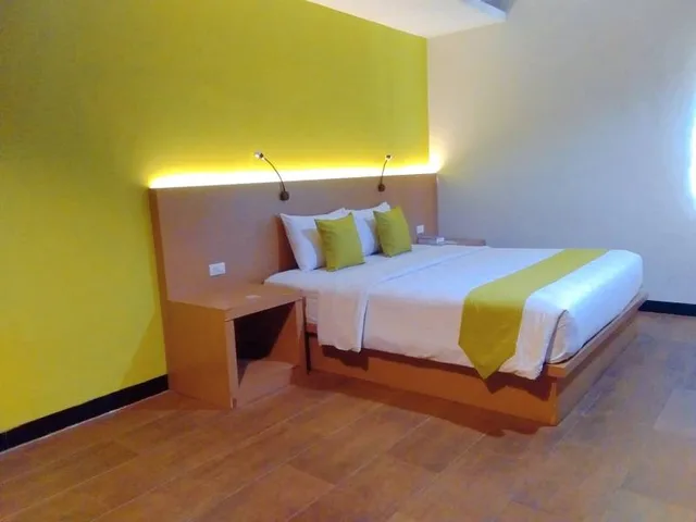 غرفة عائلية، Hotel Candi Indah - Akpol Semarang 8/10