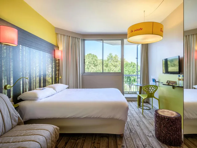 غرفة قياسية بسرير كوين، ibis Styles Dax Miradour 2/10