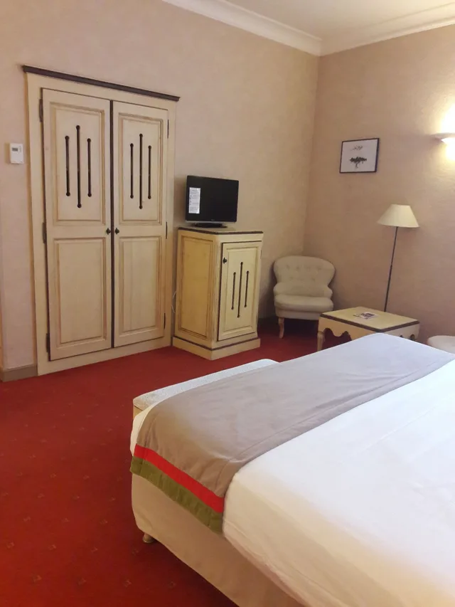 Family, Town House، HOSTELLERIE DES CLOS 1/5