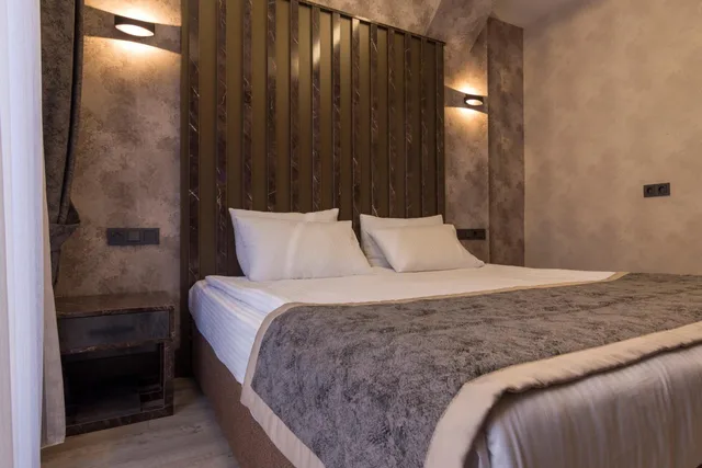جناح جونيور بإطلالة على الحديقة، Ankara Royal Hotel 1/10