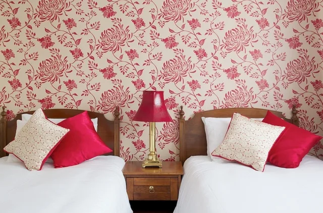 Deluxe, Double Bed, The Rose and Crown Hotel 8/10