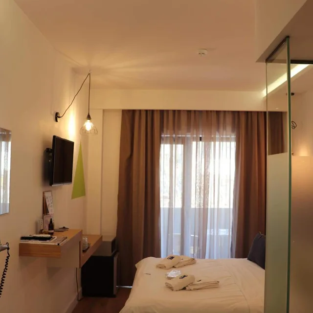 غرفة ديلوكس مفردة بشرفة، Blue Bottle Hotel 8/10