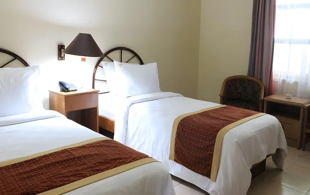 Superior, Twin Beds, Hotel Merdeka Kediri 1/2