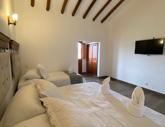 غرفة قياسية ثلاثية، Hotel Las Palmas Villa De Leyva 5/8