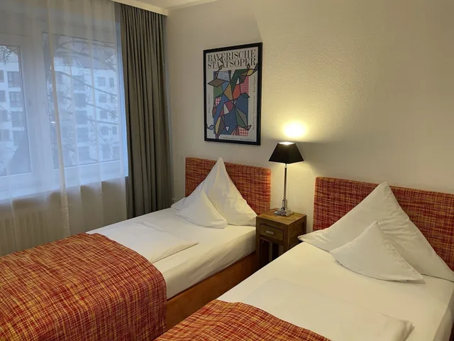 غرفة بسرير كوين بإطلالة على المدينة، Hotel Nymphenburg City 7/10