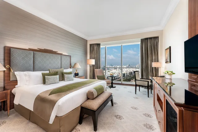 غرفة ديلوكس بسريرين منفصلين، Dusit Thani Abu Dhabi 4/10