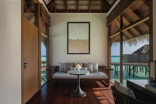 TWO BEDROOM GRAND WATER VILLA WITH POOL -Transfer Included Seaplane، Conrad Maldives Rangali Island 5/6