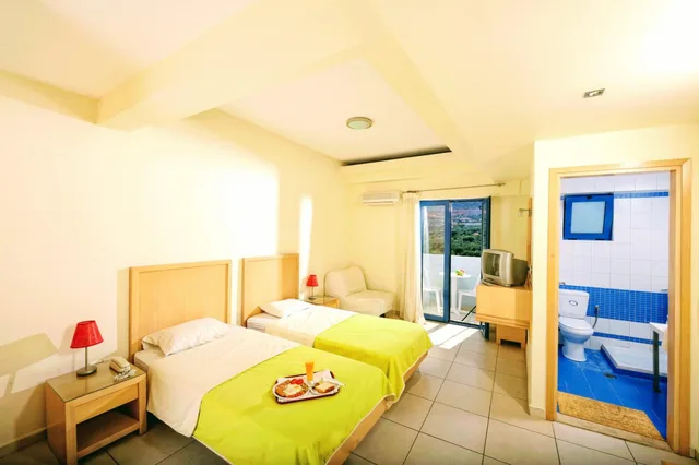 استوديو سوبيريور ثلاثي، Hermes Hotel Malia 7/10