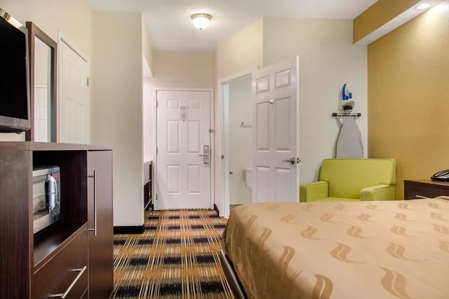 غرفة بسرير كينج، Quality Inn Pooler - Savannah I-95 1/2