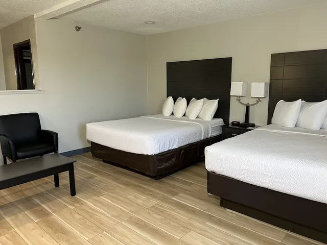 جناح بسريرين كوين، Days Inn by Wyndham Somerset PA I-70 I-76 4/10