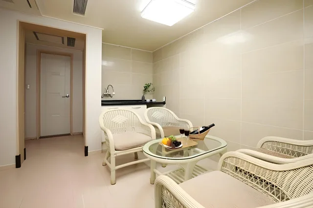 Family, Suite, Hot Spring Bath, Corner، Bloom Hotel 1/1