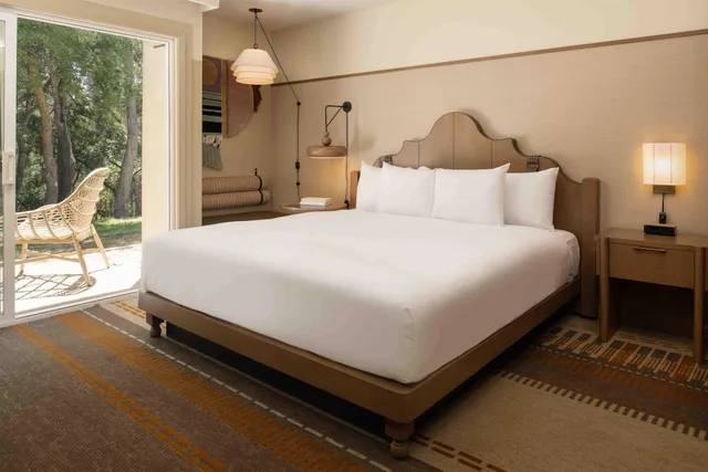 Premium, Suite, King Bed, Forest View, Patio، Chaminade Resort and Spa 2/4
