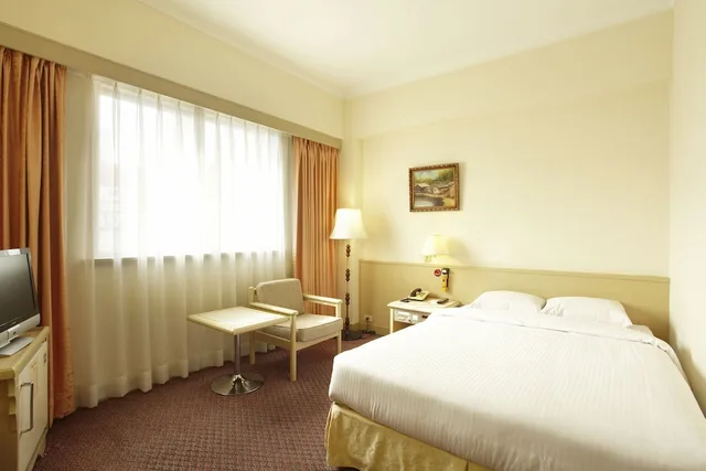 Standard, Single, Emperor Hotel 4/6