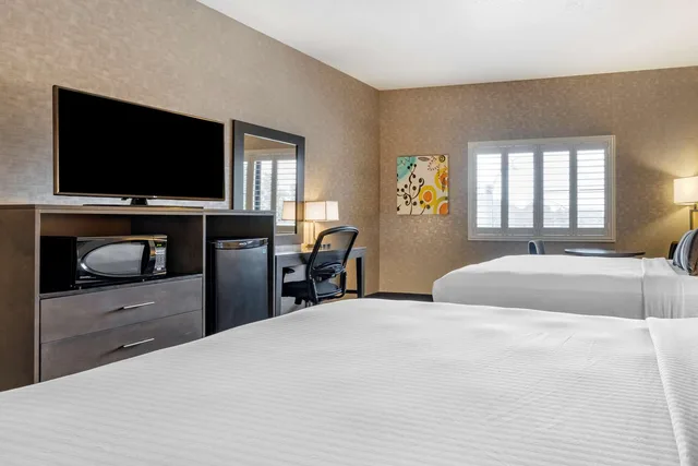 غرفة بسريرين كوين لذوي الإعاقة، Best Western Plus Park Place Inn - Mini Suites 3/8