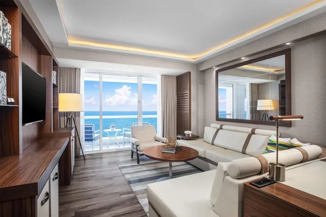 1 Bedroom, Suite, 2 Queen Beds, Ocean Front, Conrad Fort Lauderdale Beach 2/7