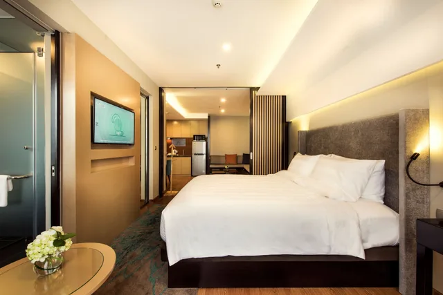شقة تنفيذية بسرير كينج بغرفة نوم واحدة، Novotel Suites Hanoi 2/8