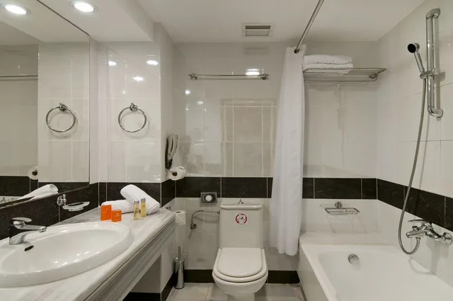 غرفة مزدوجة بإطلالة على الجبل، Kipriotis Panorama Hotel and Suites 2/2
