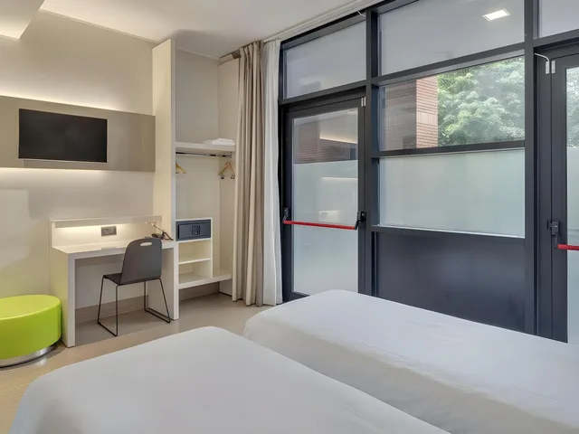 غرفة بسرير مزدوج لذوي الإعاقة، B&B Hotel Como Camerlata 1/1