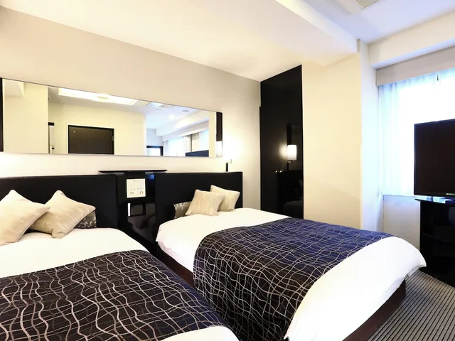 غرفة بسريرين منفصلين، Apa Hotel Shintomicho-Ekimae 1/3