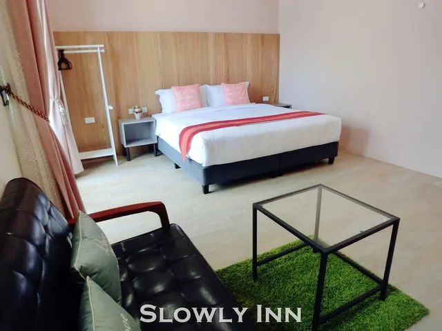 1 Bedroom, Romantic, Queen Bed, Balcony, Slowly Inn 4/10