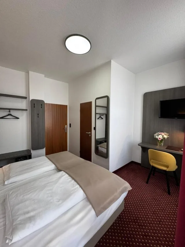 غرفة بسرير كينج، Lumen Am Hauptbanhof 7/10