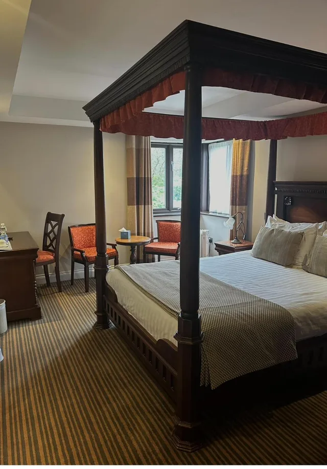 غرفة تنفيذية بأربعة أسرّة، The Casa Hotel, Sure Hotel Collection by Best Western 1/2