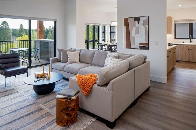 2 Bedrooms, Condo, Trailhead Ii, Corner، Suncadia Resort 1/1