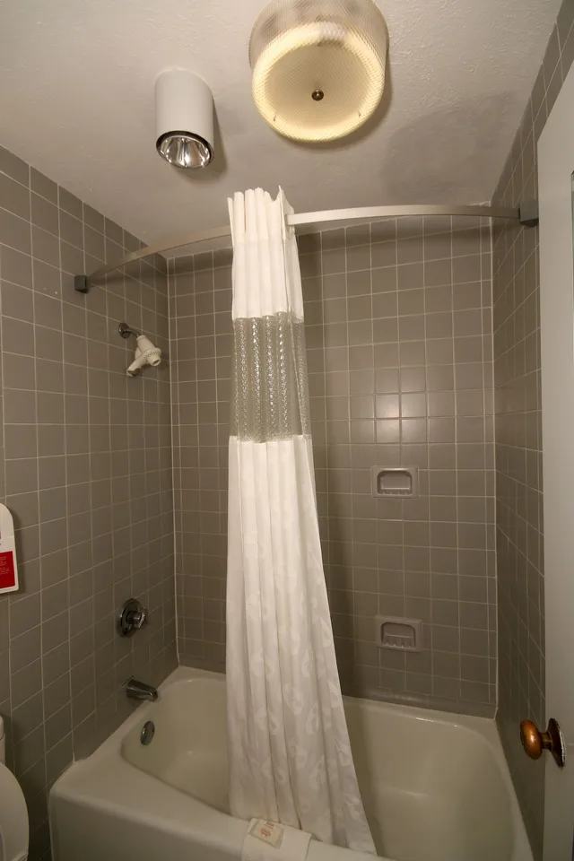 غرفة بسريرين كوين، Ramada by Wyndham Wytheville 4/4