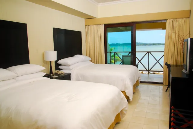 غرفة قياسية بسرير مزدوج، Playa Tortuga Hotel Beach And Resort 1/2