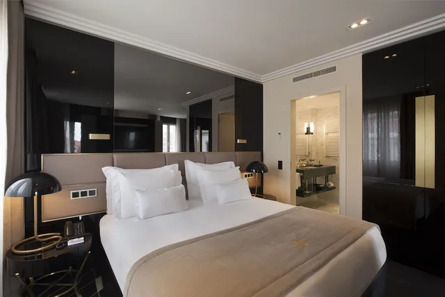 Rossio, Suite, King Bed, Square View، Altis Avenida Hotel 5/10