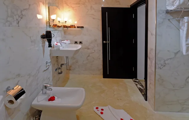 شقة فاخرة بسرير كينج بإطلالة على المدينة بشرفة بغرفة نوم واحدة، Appart Hotel Mouna 5/5