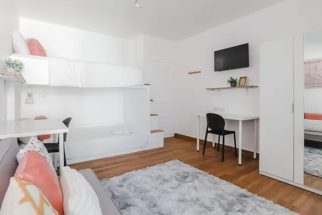 Business, Twin Beds, Bunk Bed, Garden View, Link Mansion 3/5