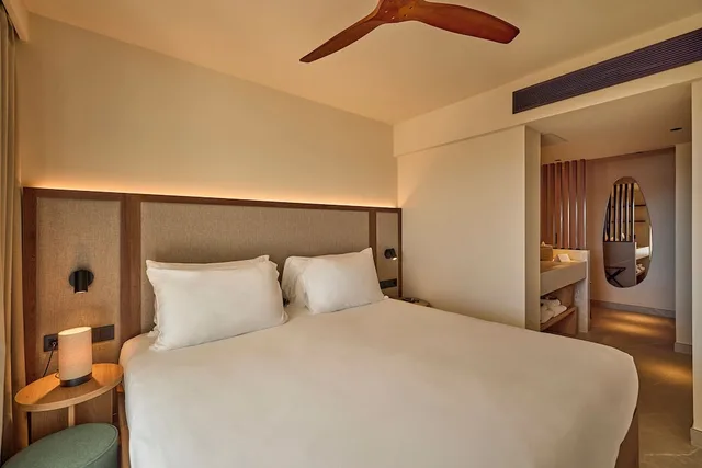 جناح جونيور بسرير مزدوج، Purobeach Resort Santa Ponsa 2/4