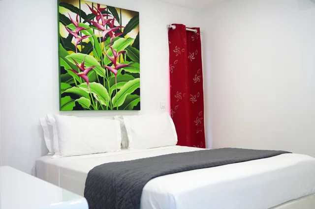 Mezzanine, Garden, Bungalow, 2 Queen Beds, Sofa, with Fan، Moorea Sunset Beach 1/3