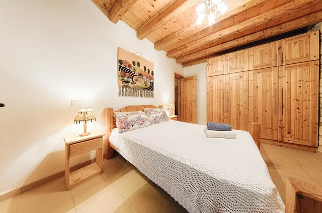 Duplex, 2 Double and Twin Beds، Joanna S Stone Villas 7/10