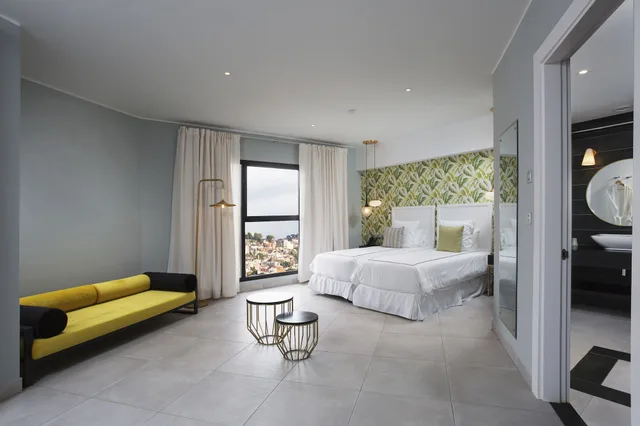 غرفة فاخرة بسرير كوين، Le Centell Hotel & Spa 9/10