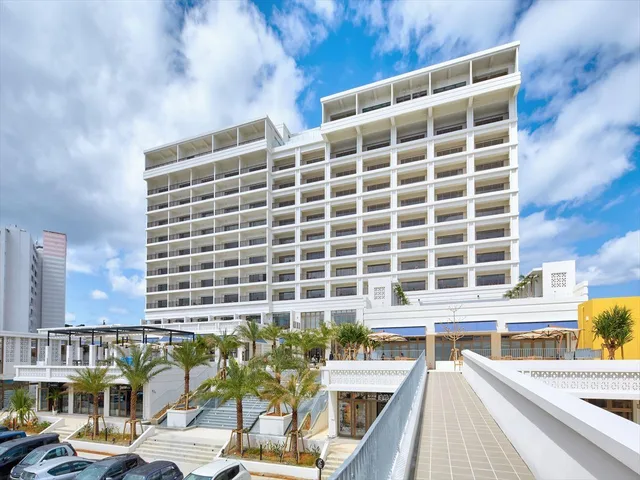 2 Rooms, Infinity, Suite, Ocean View, Top Floor, Ala Mahaina Condo Hotel 1/1